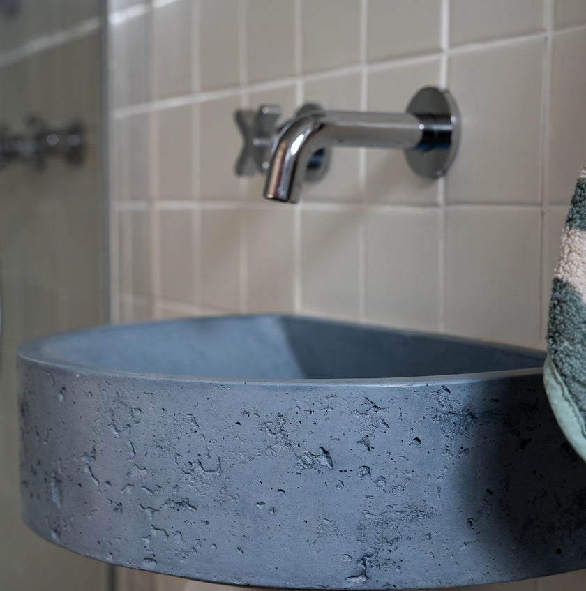 Aarde half round Concrete basin Melbourne Surfcoast
